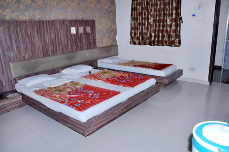 Hotel Radhe Palace Morbi Super Delux Room, Delux Room, Restaurant, Ac/Banquet, Conference Hall Hotel Radhe Palace Morbi Super Delux Room, Delux Room, Restaurant, Ac/Banquet, Conference Hall