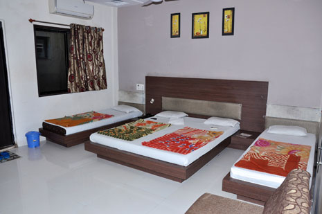 Hotel Radhe Palace Morbi Super Delux Room, Delux Room, Restaurant, Ac/Banquet, Conference Hall Hotel Radhe Palace Morbi Super Delux Room, Delux Room, Restaurant, Ac/Banquet, Conference Hall